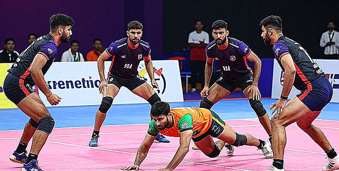 तीसरे रेड का हिसाब: PKL के नियमित सीज़न में स्कोरबोर्ड से ज़्यादा लेजर क्यों मायने रखता है तीसरे रेड का हिसाब: PKL के नियमित सीज़न में स्कोरबोर्ड से ज़्यादा लेजर क्यों मायने रखता है